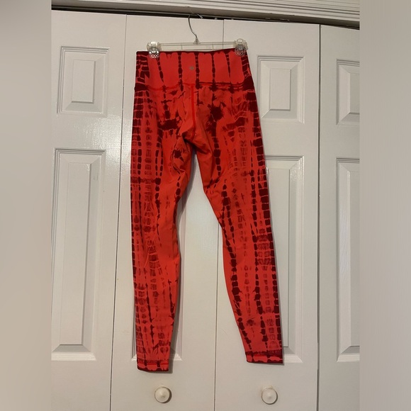 LULULEMON LEGGINGS - Picture 2 of 2